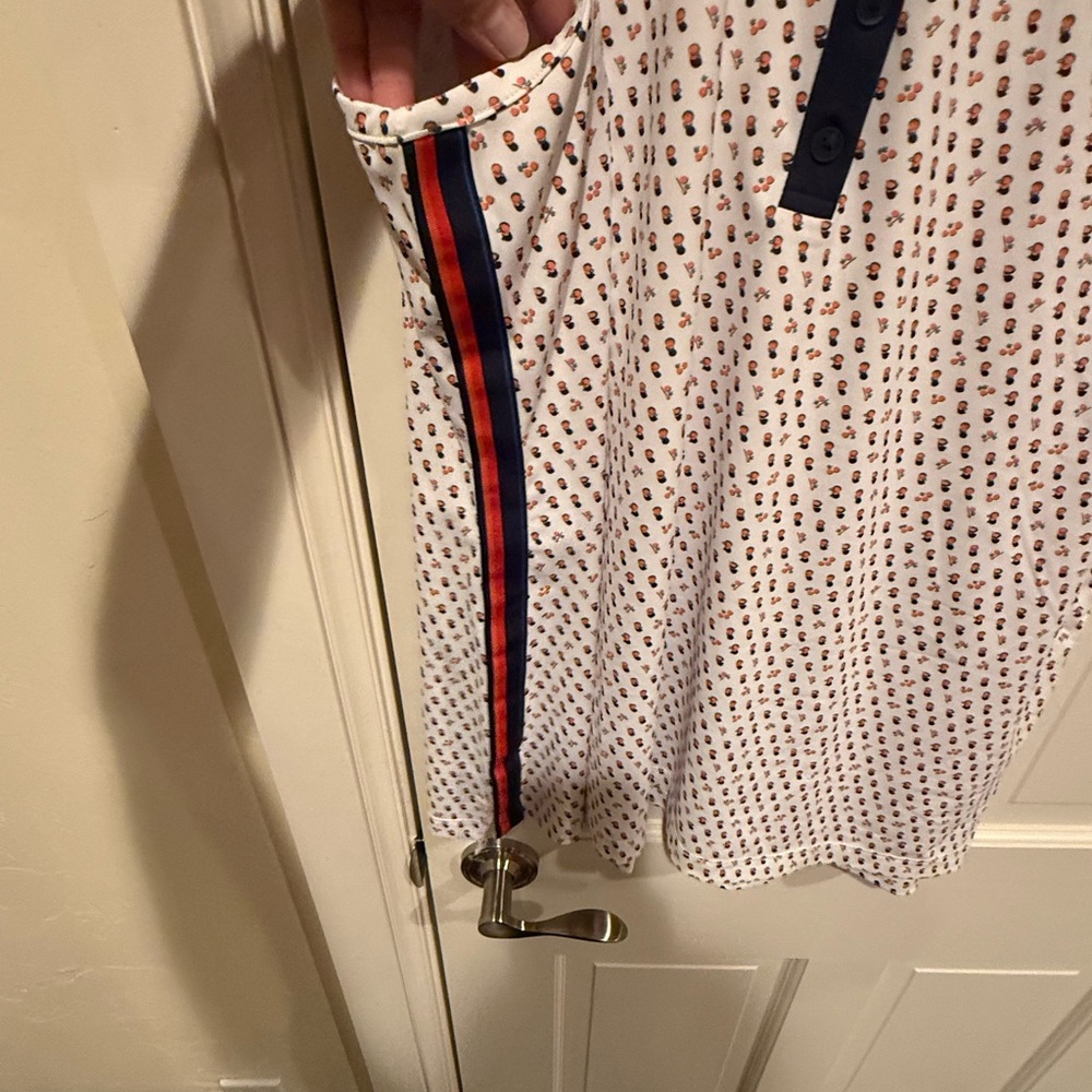 NWT Women's Peter Millar Perfect Fit Navy White Sleeveless Golf Shirt XL - Picture 3 of 10